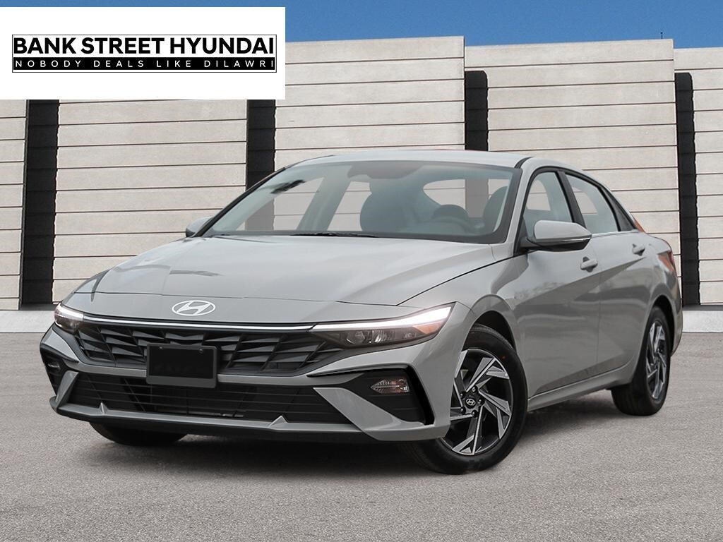 2025 Hyundai Elantra Luxury DCT