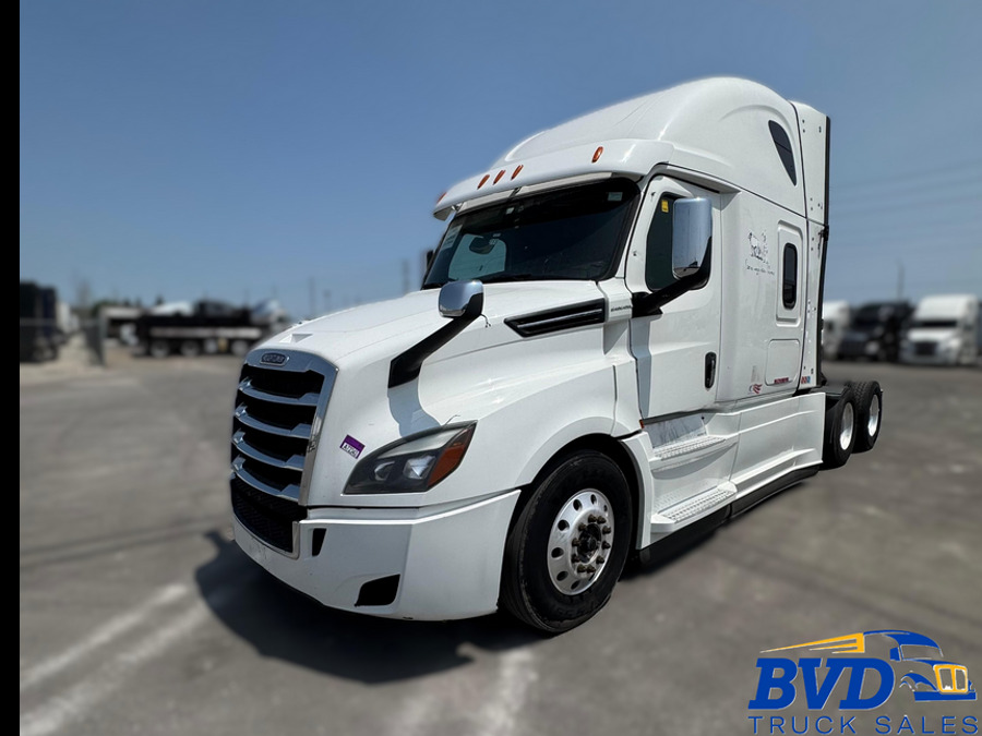 2022 Freightliner Cascadia 