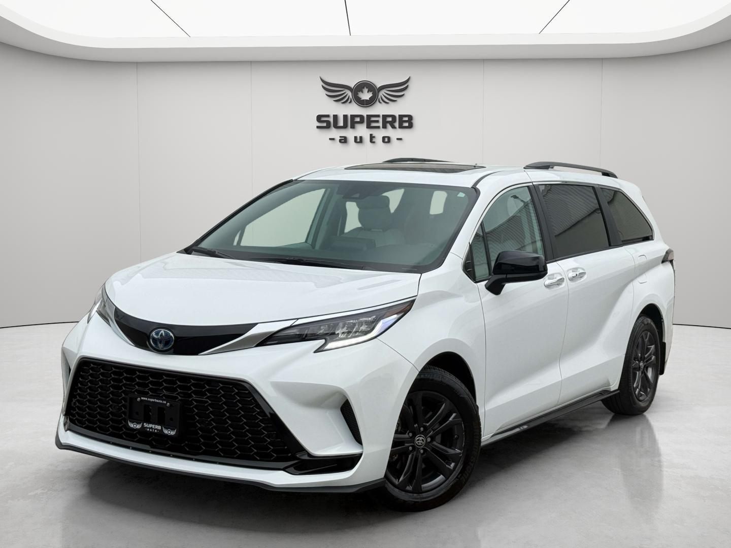 2024 Toyota Sienna XSE | AWD | HYBRID | ONE OWNER | NO ACCIDENT