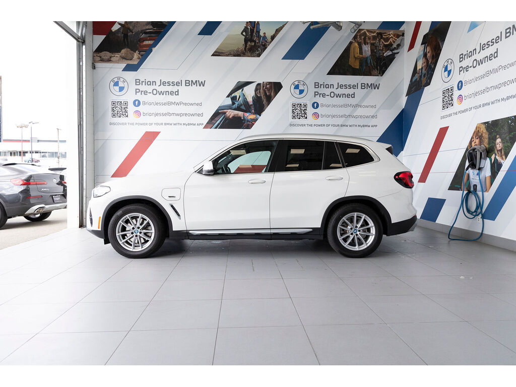 2022 BMW X3 PHEV xDrive30e, Vancouver, Cash