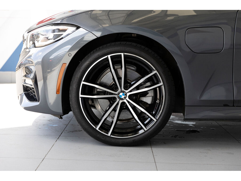 2021 BMW 330e xDrive, Vancouver, Cash