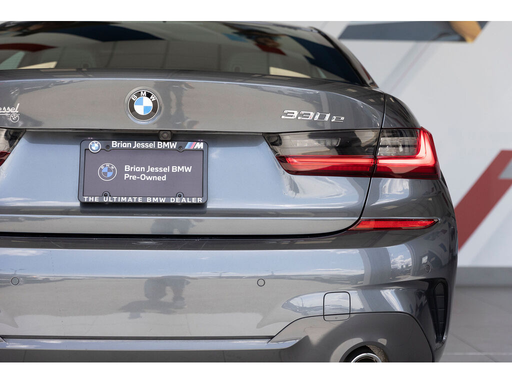 2021 BMW 330e xDrive, Vancouver, Cash