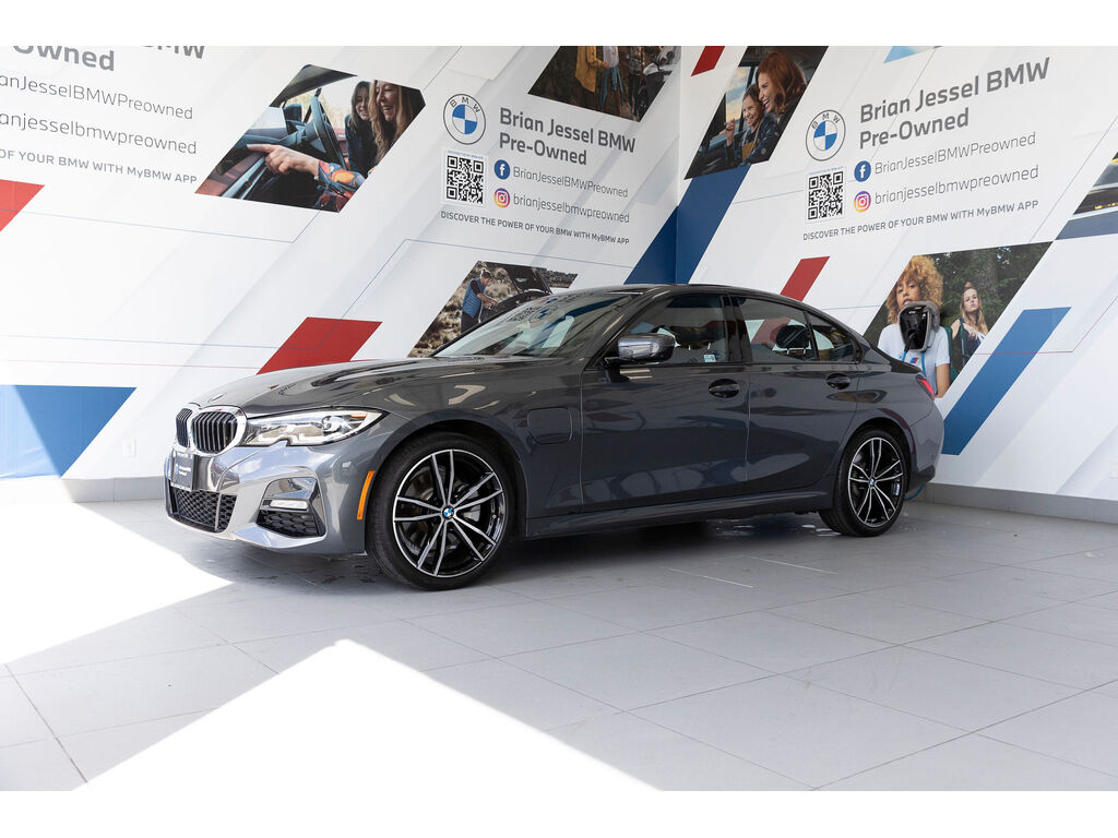 2021 BMW 330e xDrive, Vancouver, Cash