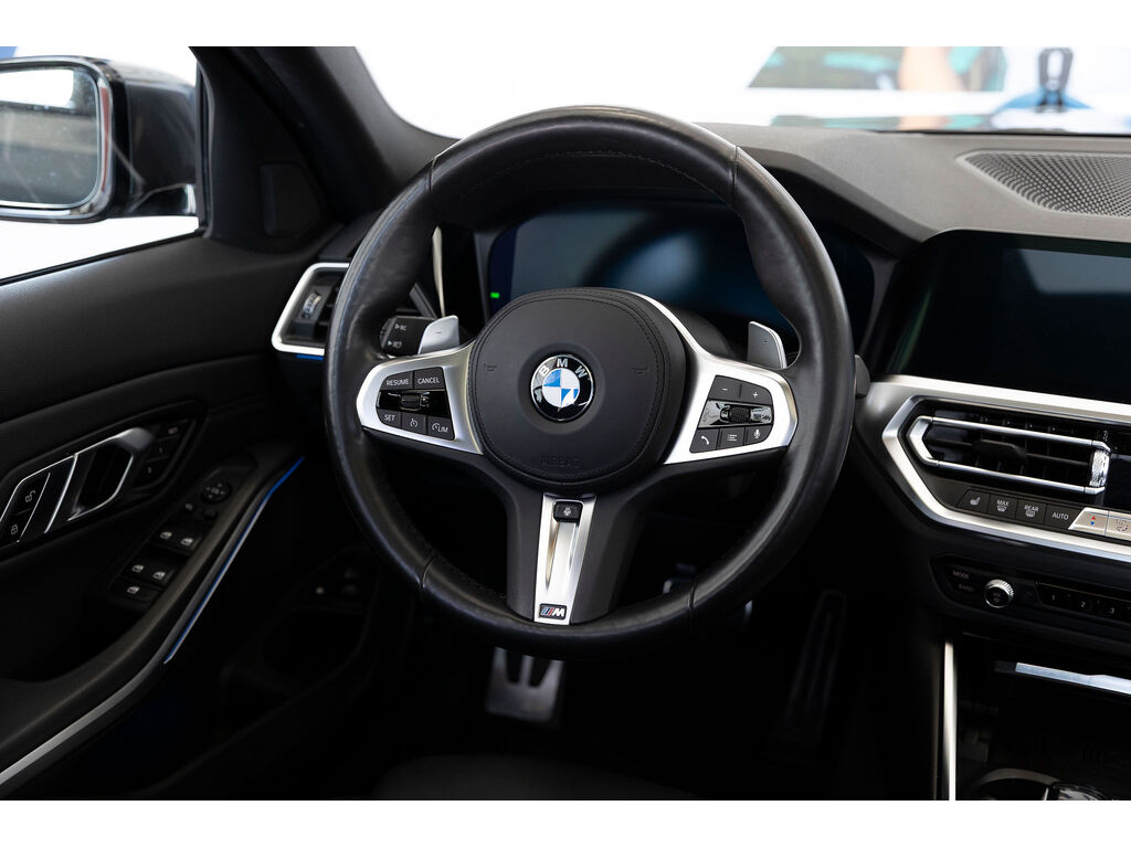 2021 BMW 330e xDrive, Vancouver, Cash
