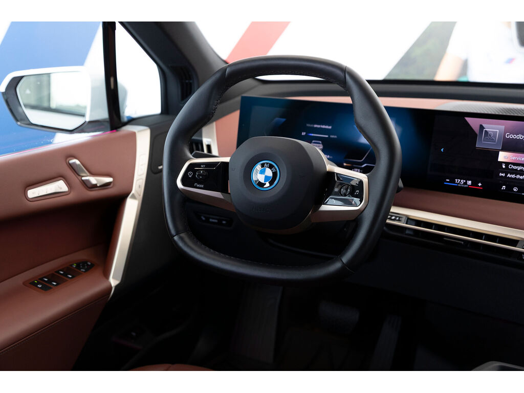 2024 BMW iX xDrive50, Vancouver, Cash