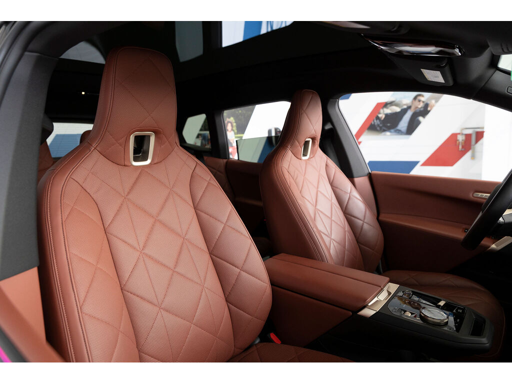2024 BMW iX xDrive50, Vancouver, Cash