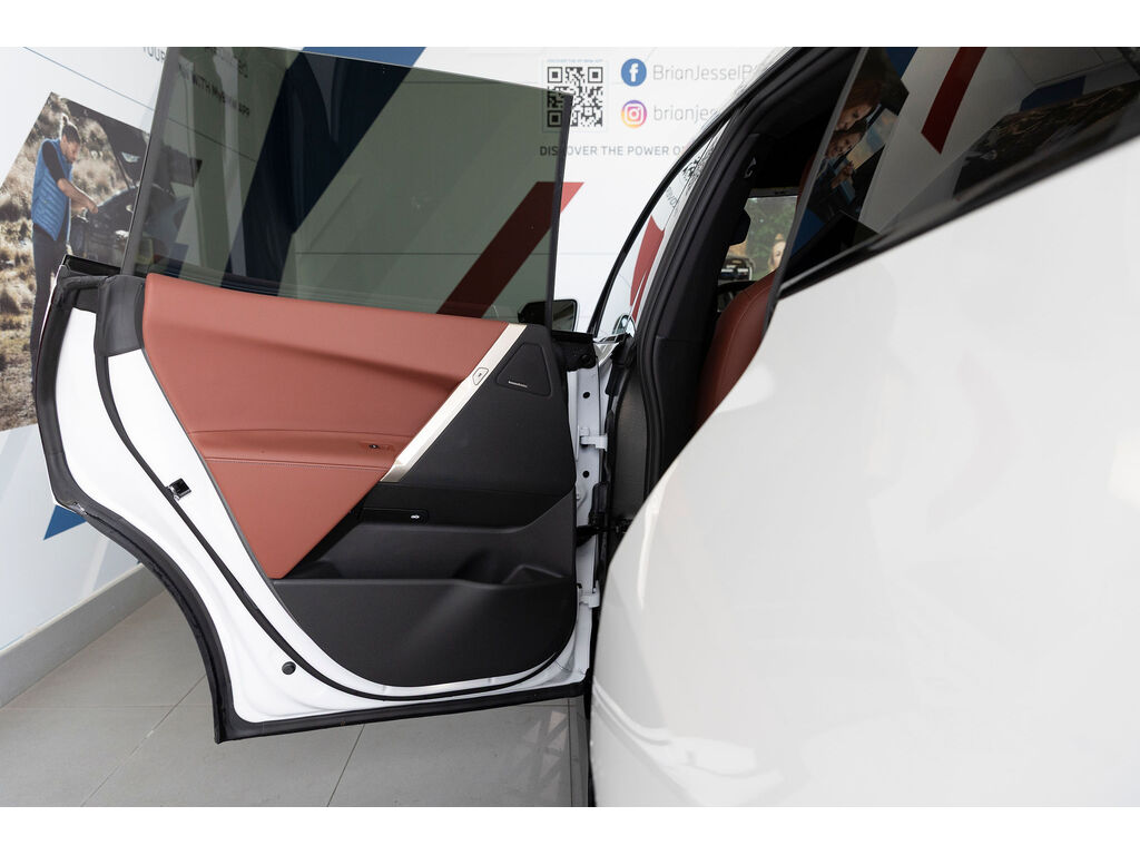 2024 BMW iX xDrive50, Vancouver, Cash