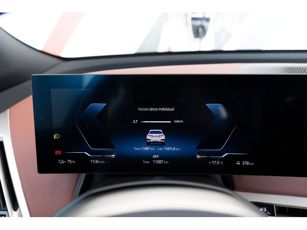 2024 BMW iX xDrive50, Vancouver, Cash