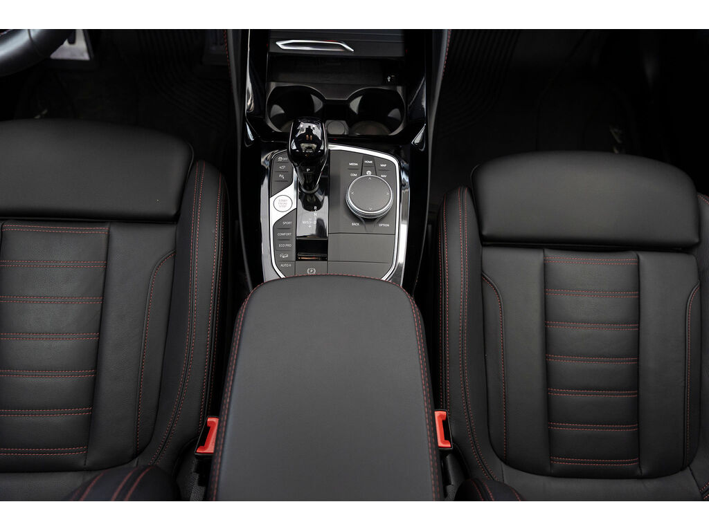 2023 BMW X4 M40i, 温哥华, 全款车