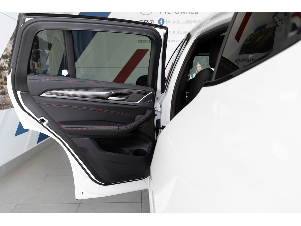 2023 BMW X4 M40i, 温哥华, 全款车