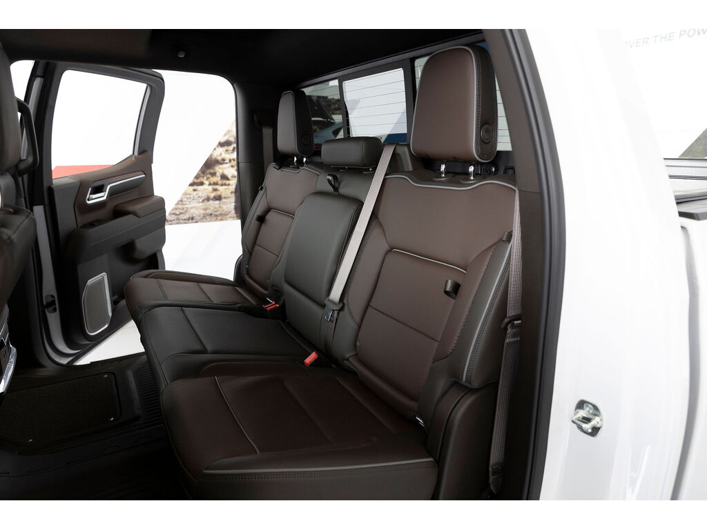 2025 GMC Sierra 1500 Denali, Vancouver, Cash