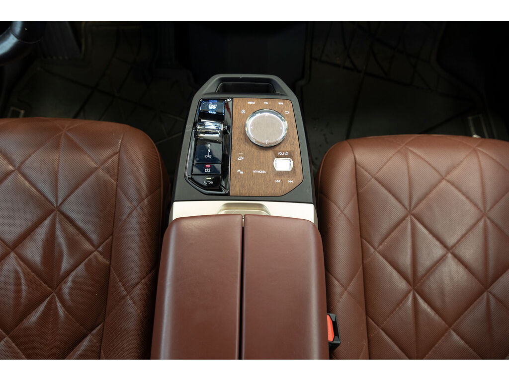 2023 BMW iX xDrive50, Vancouver, Cash