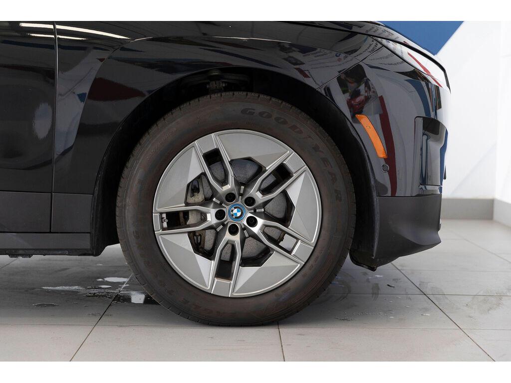 2023 BMW iX xDrive50, Vancouver, Cash