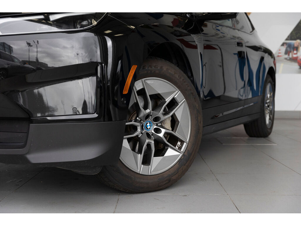 2023 BMW iX xDrive50, Vancouver, Cash