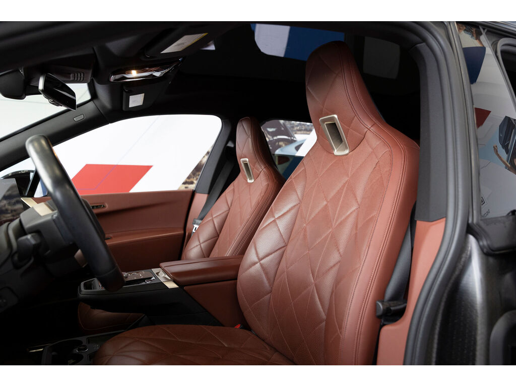 2023 BMW iX xDrive50, Vancouver, Cash