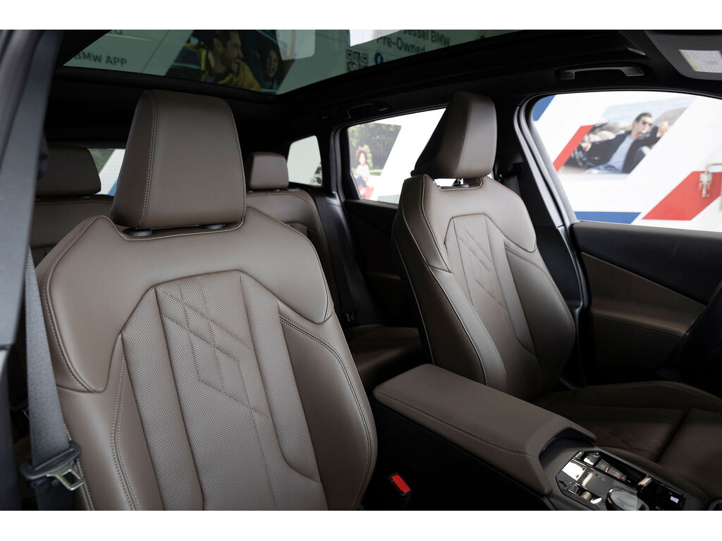2025 BMW X3 30 xDrive, 温哥华, 全款车
