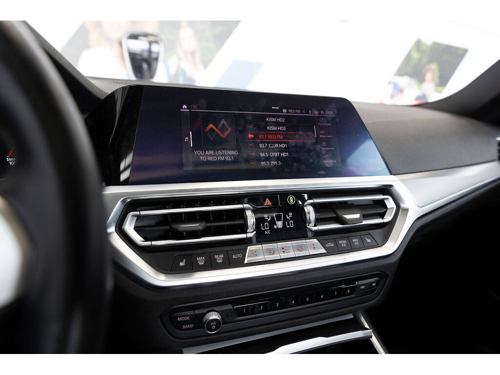 2021 BMW 330i xDrive, Vancouver, Cash