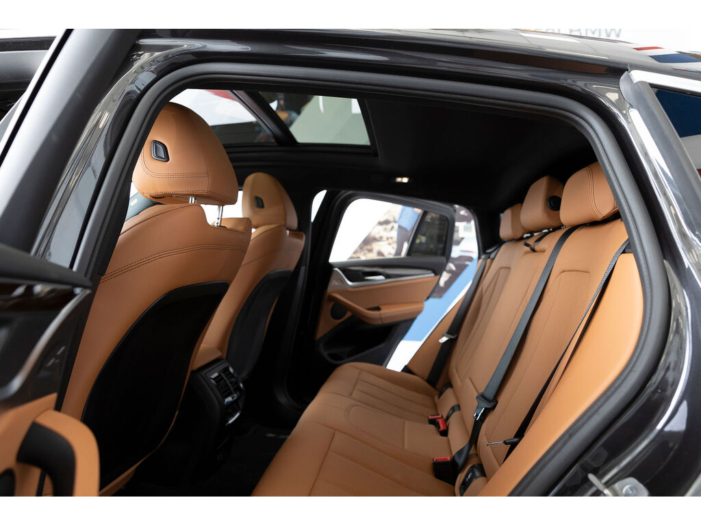 2022 BMW X4 xDrive30i, Vancouver, Cash