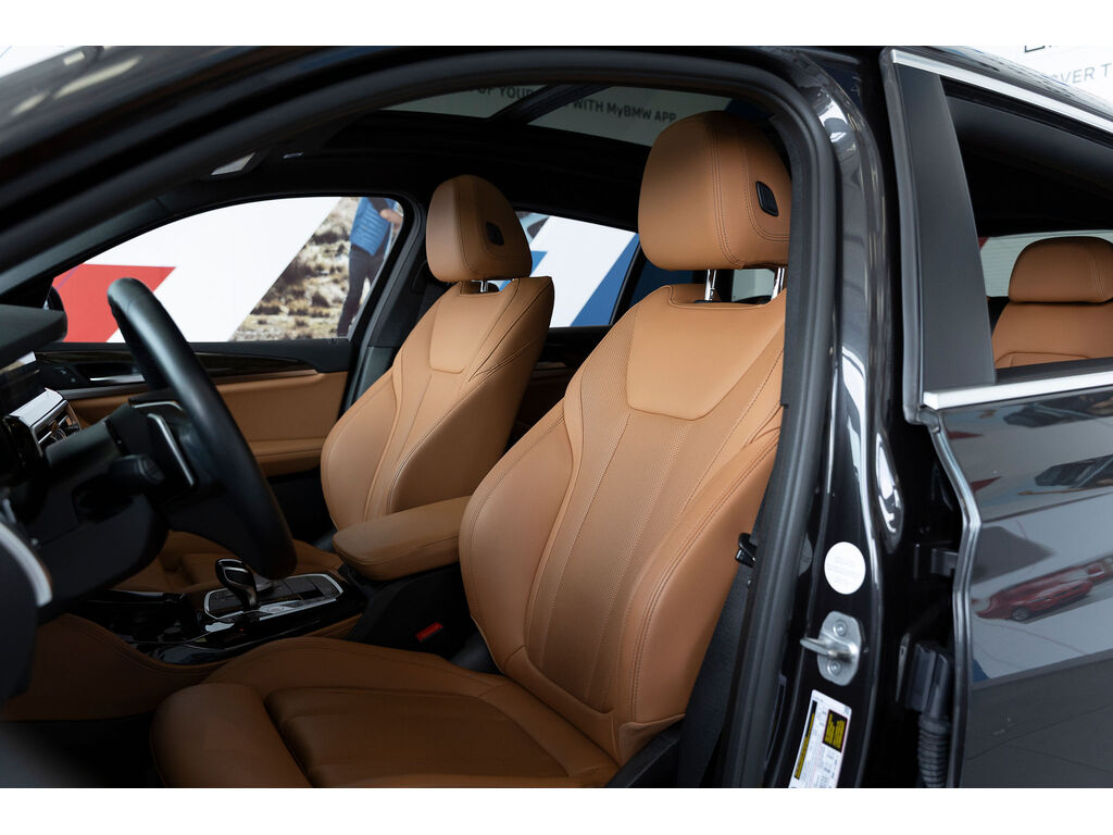 2022 BMW X4 xDrive30i, Vancouver, Cash