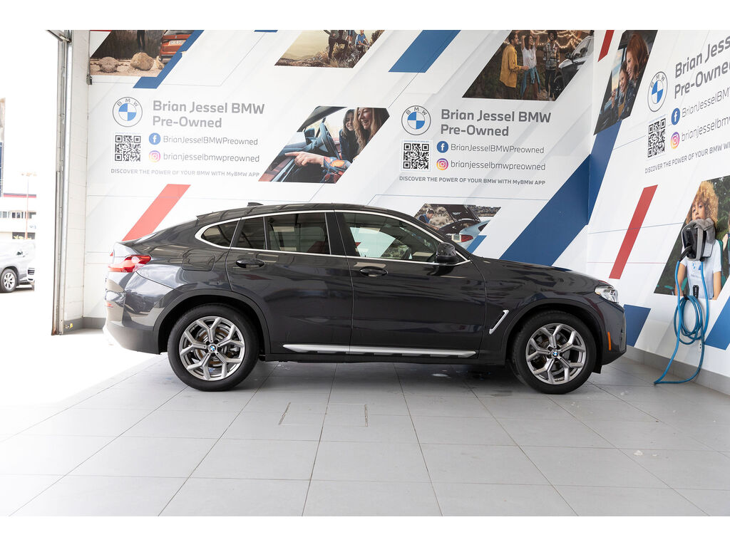 2022 BMW X4 xDrive30i, Vancouver, Cash