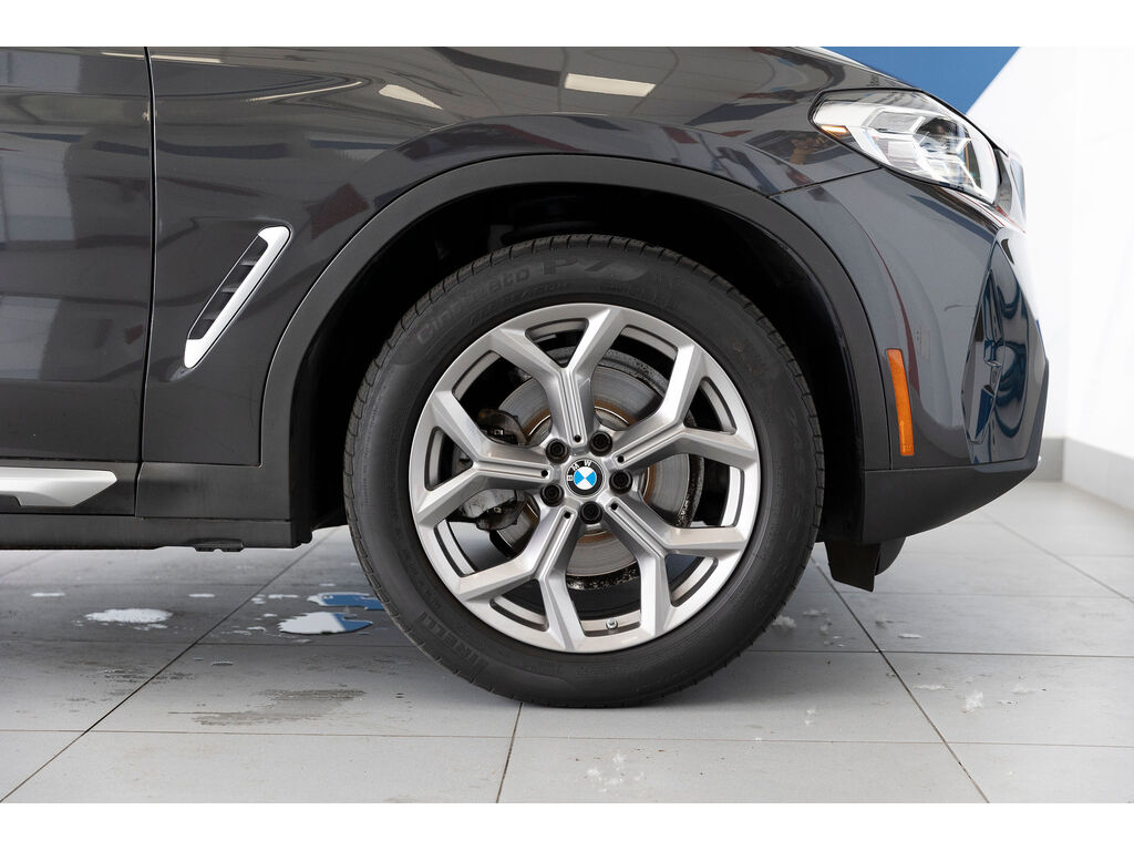 2022 BMW X4 xDrive30i, Vancouver, Cash