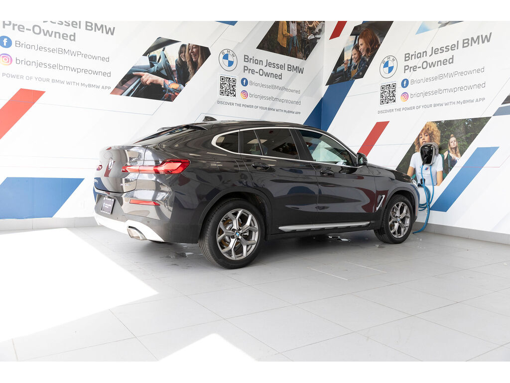 2022 BMW X4 xDrive30i, Vancouver, Cash