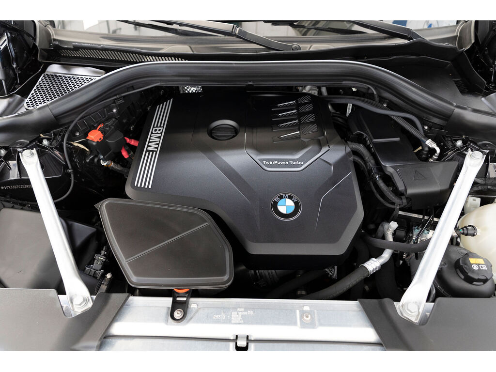 2022 BMW X4 xDrive30i, Vancouver, Cash