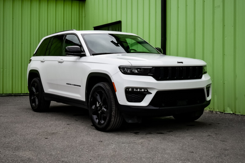 2023 Jeep Grand Cherokee Limited  - Leather Seats