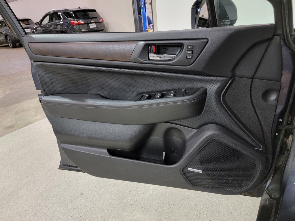 Subaru Outback 2015