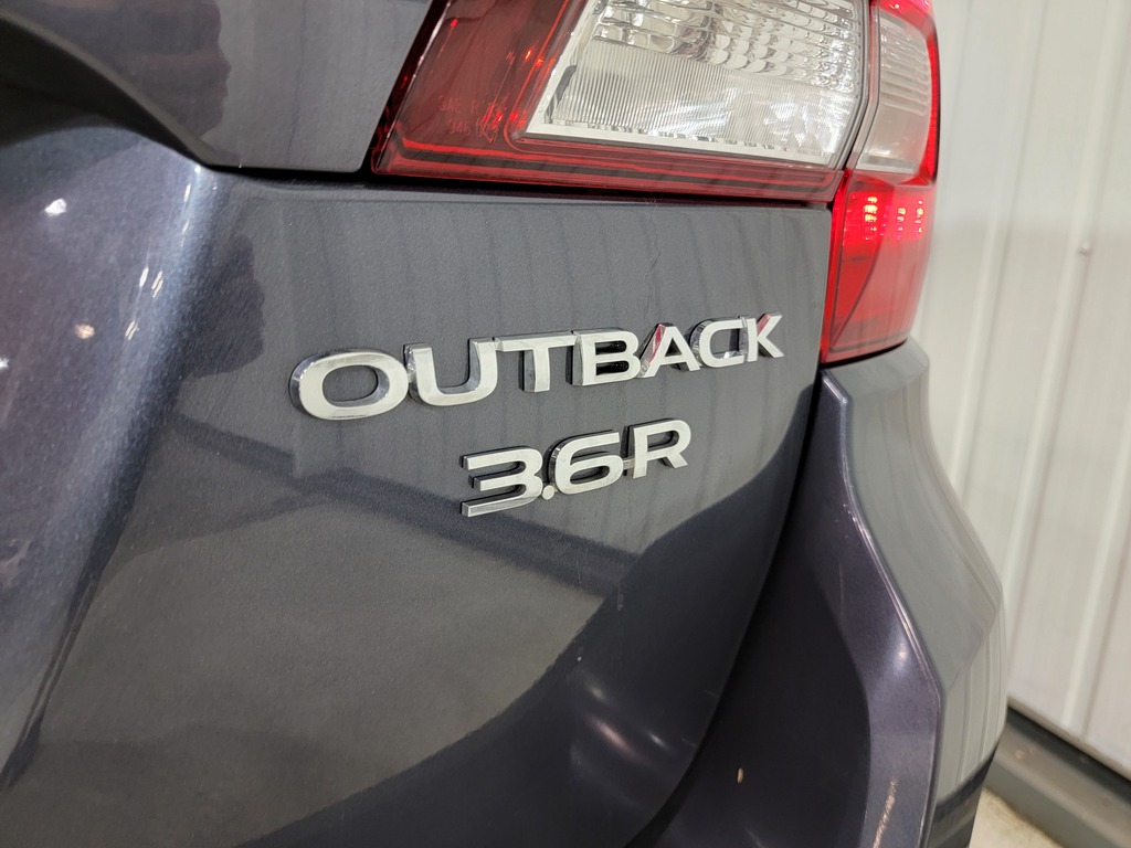 Subaru Outback 2015