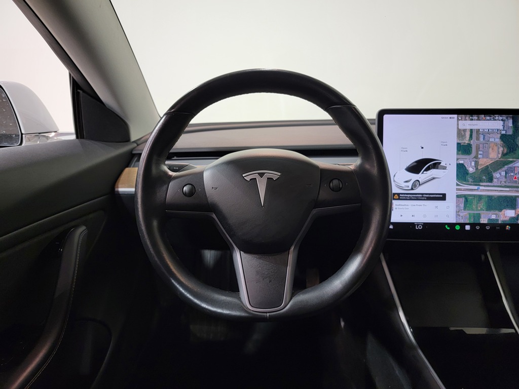 Tesla Model 3 2018