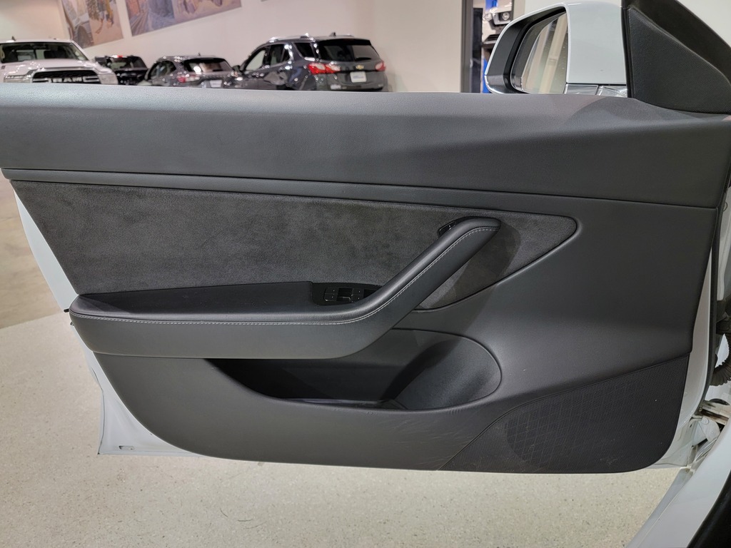 Tesla Model 3 2018
