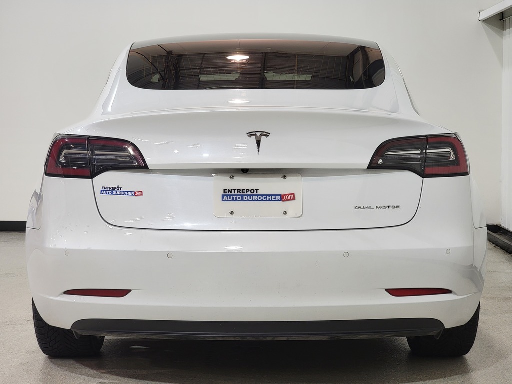 Tesla Model 3 2018