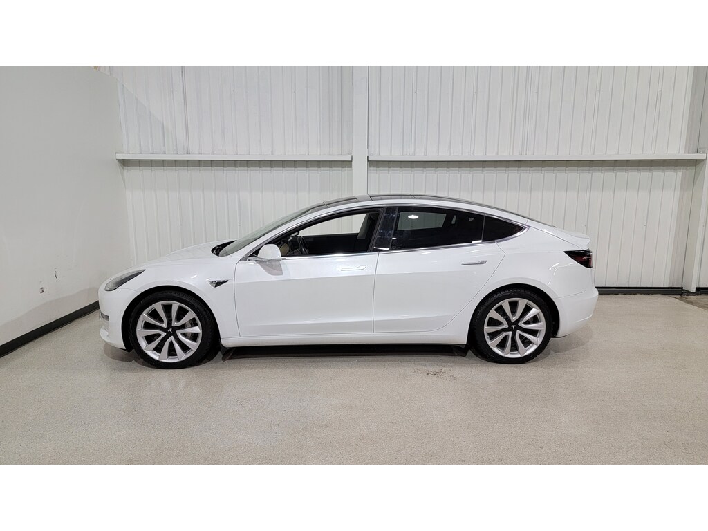 Tesla Model 3 2018