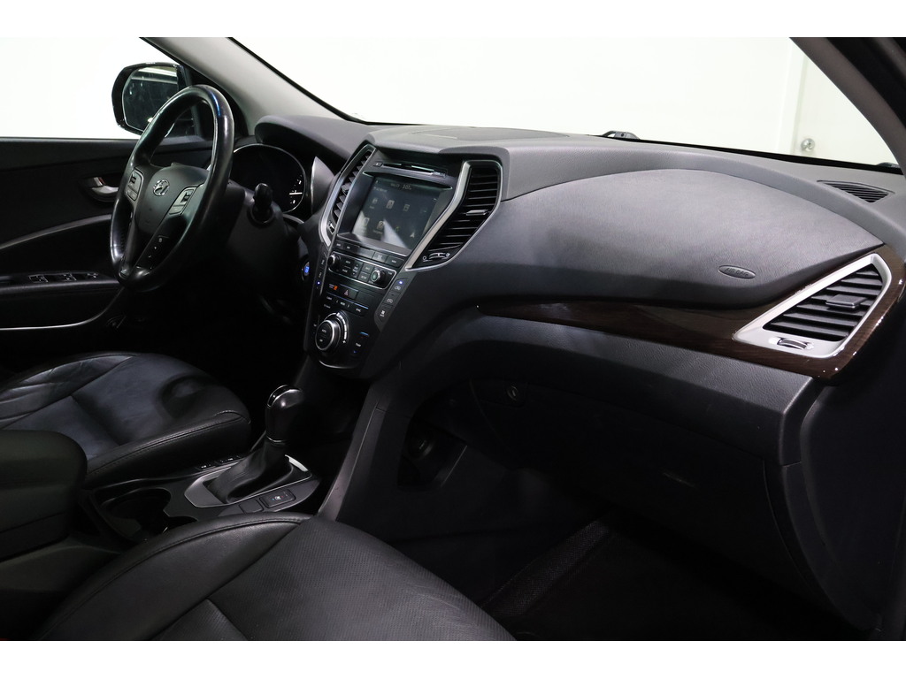 2017 Hyundai Santa Fe XL Limited, Toronto, Cash
