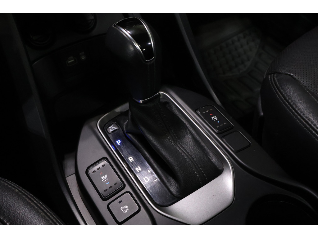 2017 Hyundai Santa Fe XL Limited, Toronto, Cash