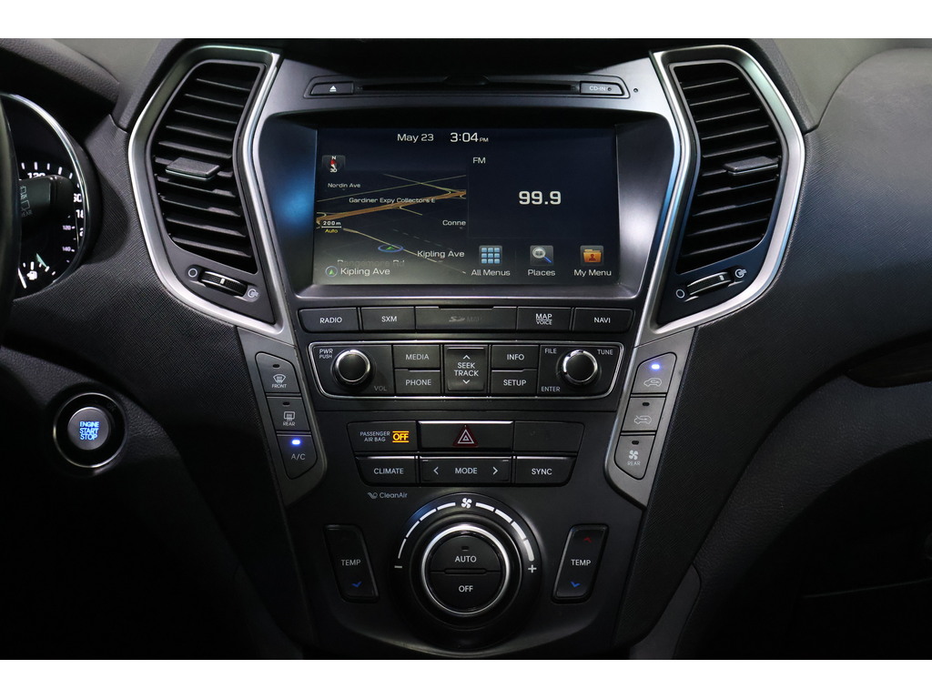 2017 Hyundai Santa Fe XL Limited, Toronto, Cash