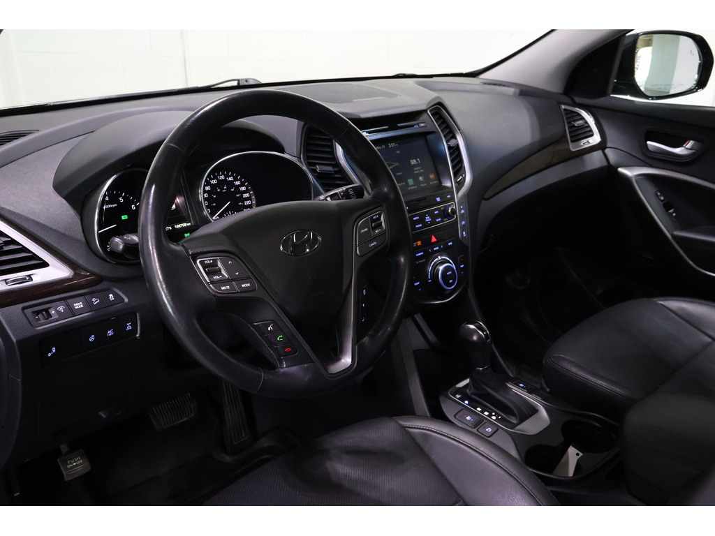 2017 Hyundai Santa Fe XL Limited, Toronto, Cash