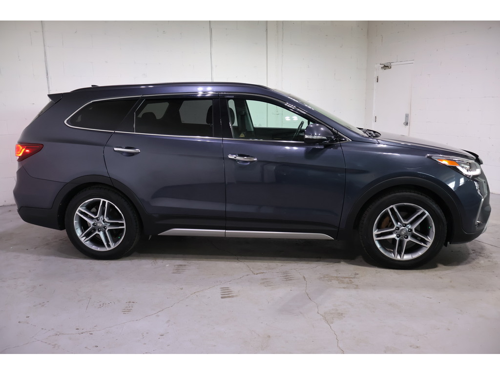 2017 Hyundai Santa Fe XL Limited, Toronto, Cash