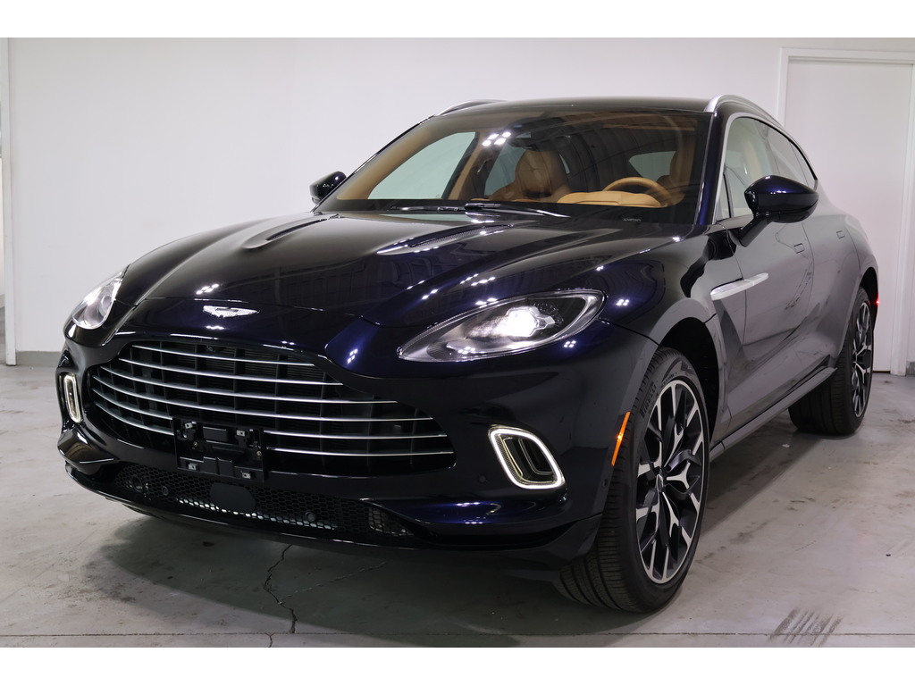 2021 Aston Martin DBX AWD, Toronto, Cash