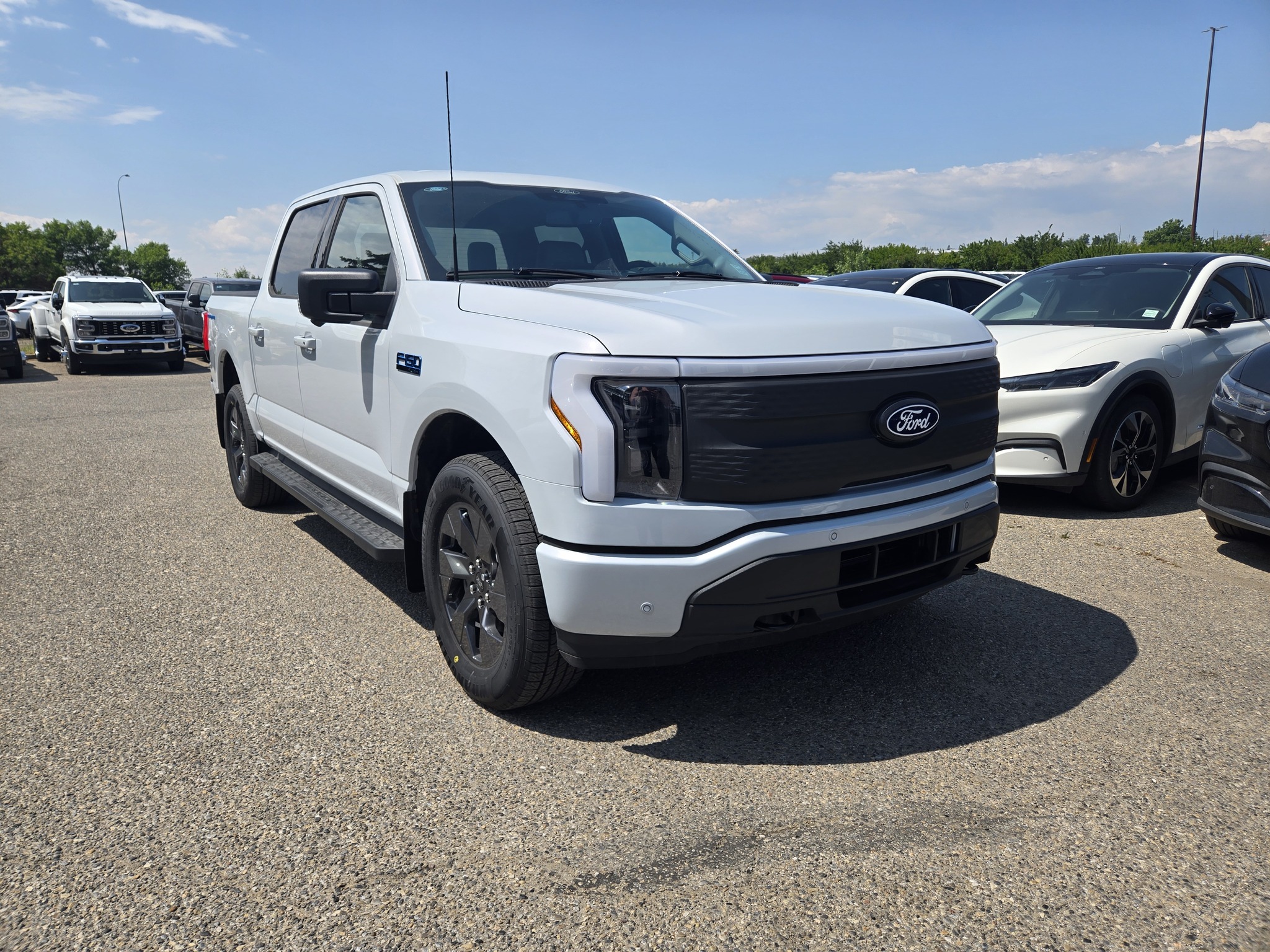 2025 Ford F-150 Lightning