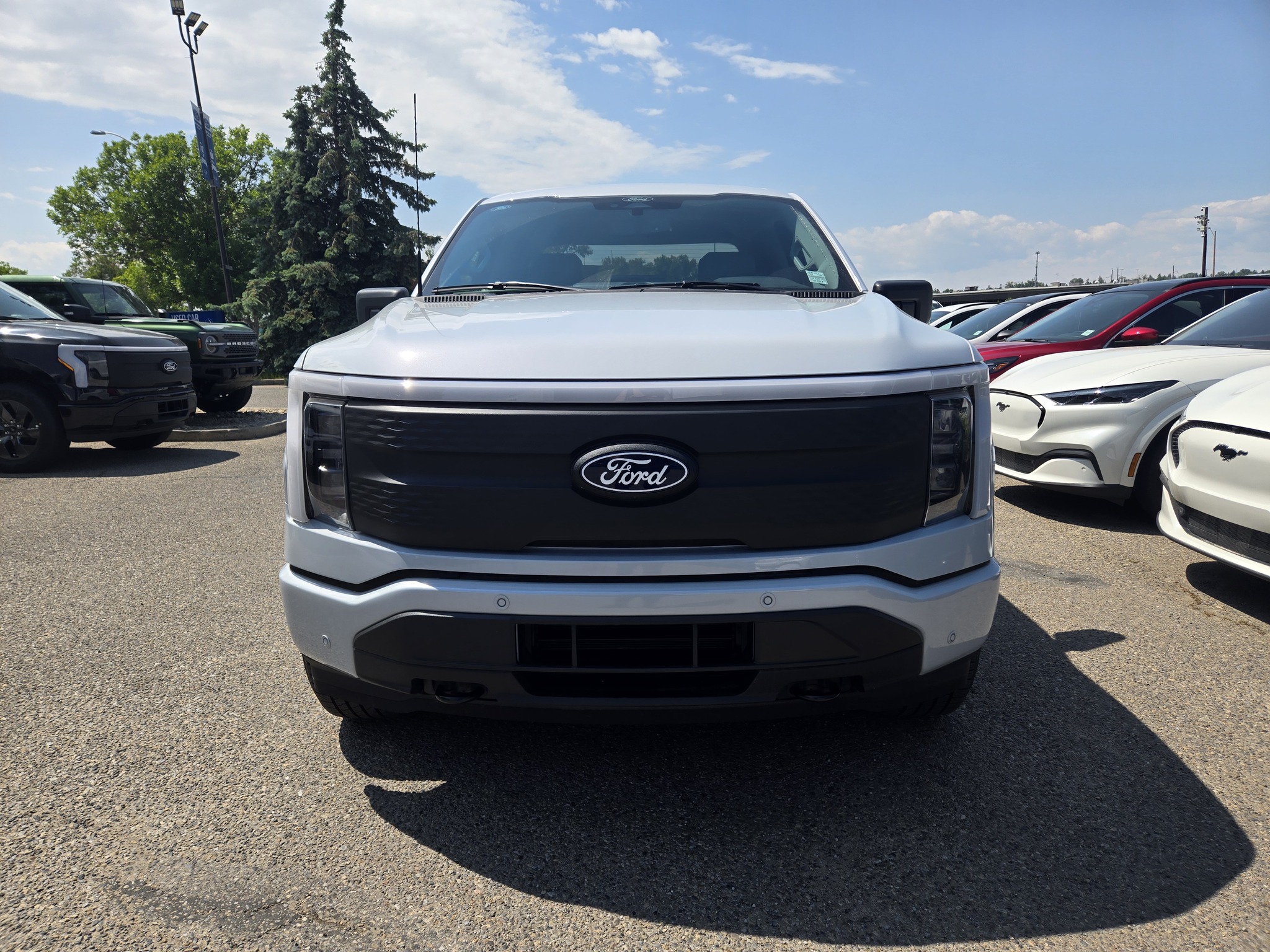 2025 Ford F-150 Lightning