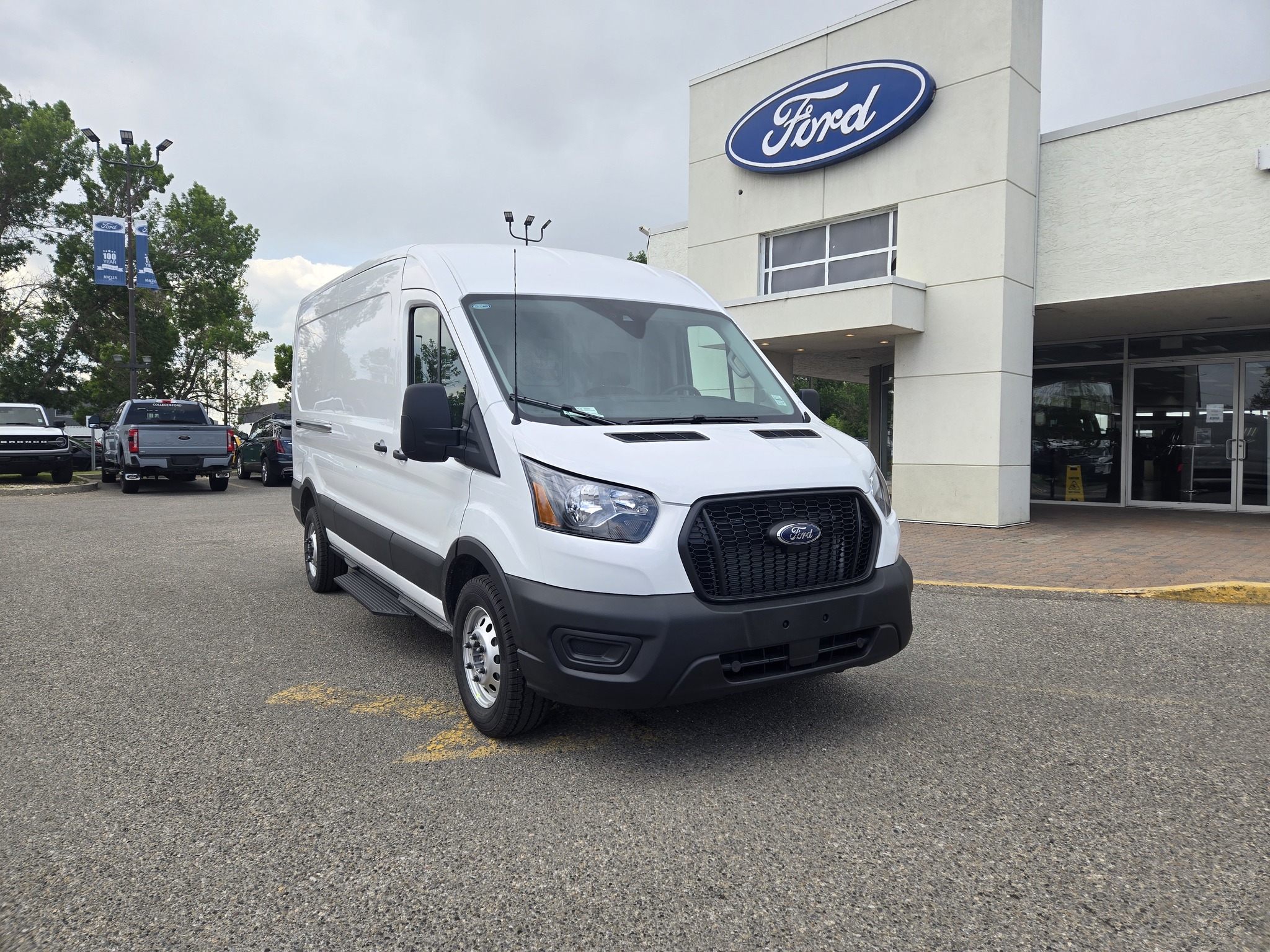 2025 Ford Transit Cargo Van