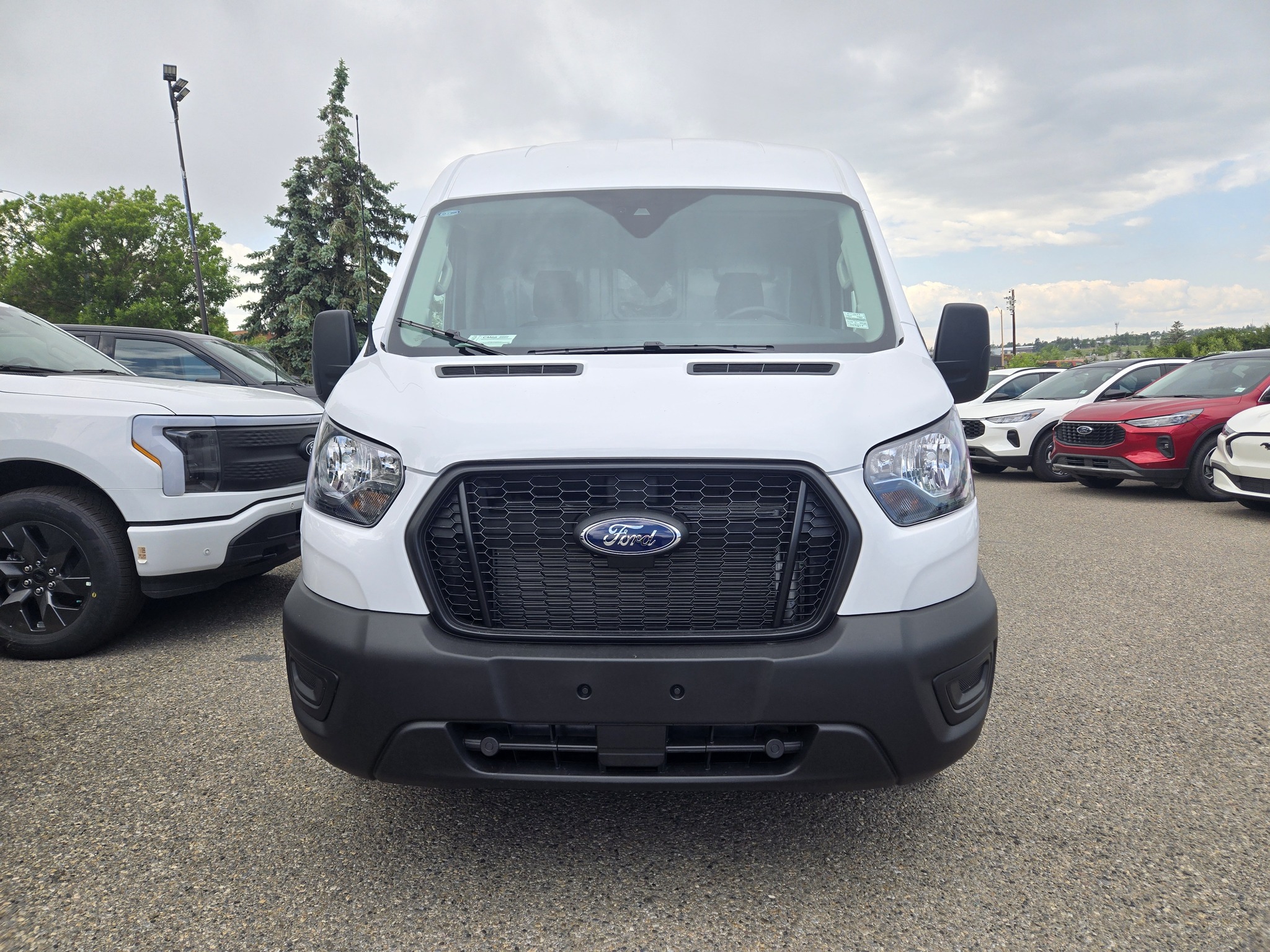2025 Ford Transit Cargo Van