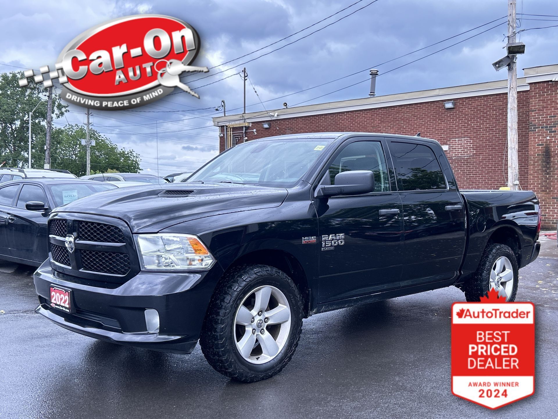 2022 Ram 1500 Classic EXPRESS 4X4| 5.7L HEMI| CREW|REAR CAM| 20IN ALLOYS