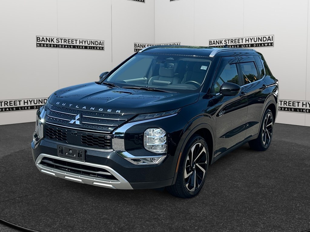 2023 Mitsubishi Outlander PHEV LE S-AWC
