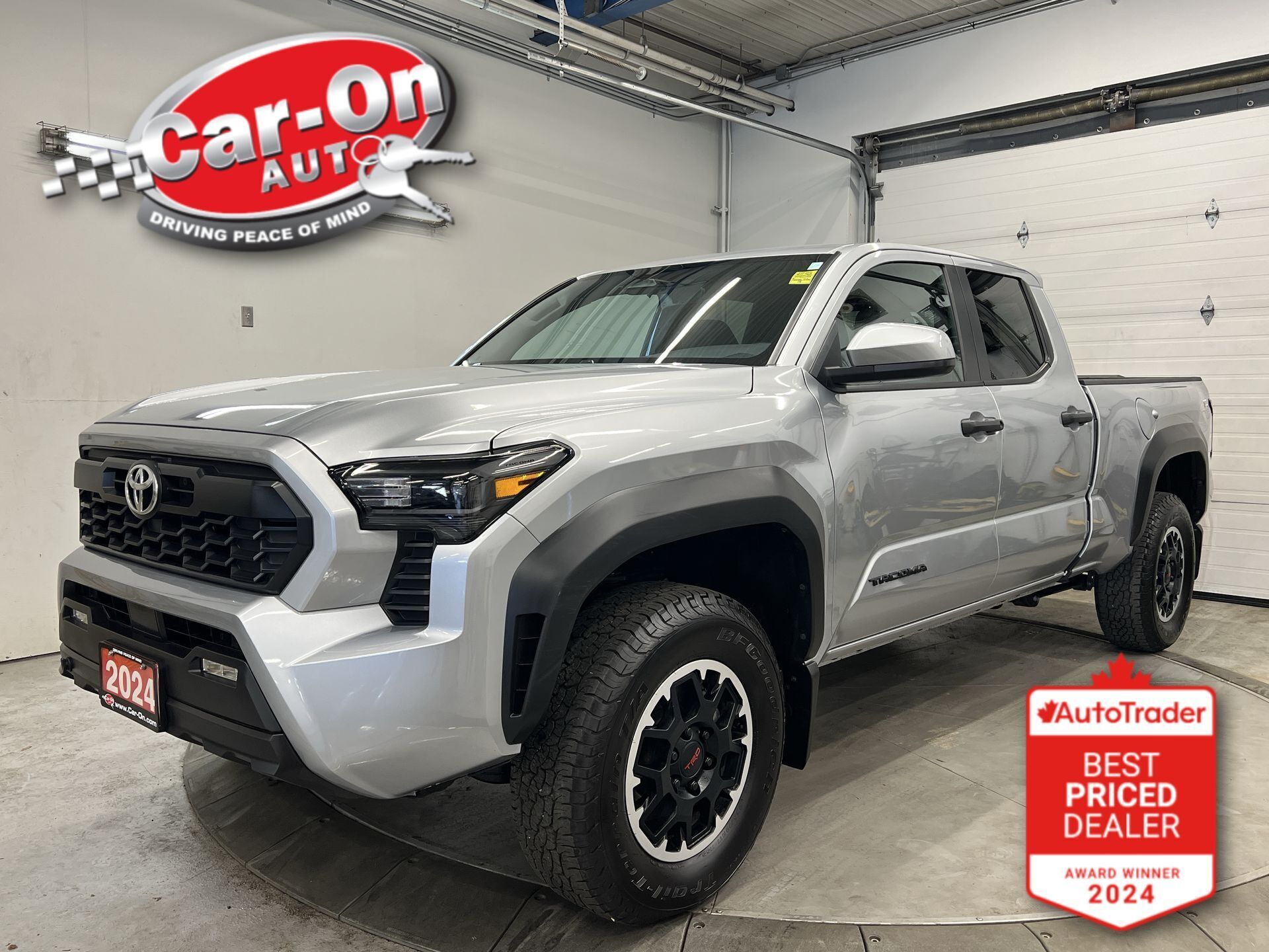 2024 Toyota Tacoma 4X4 TRD OFF-ROAD| CREW| LOW KMS| HTD SEATS|CARPLAY