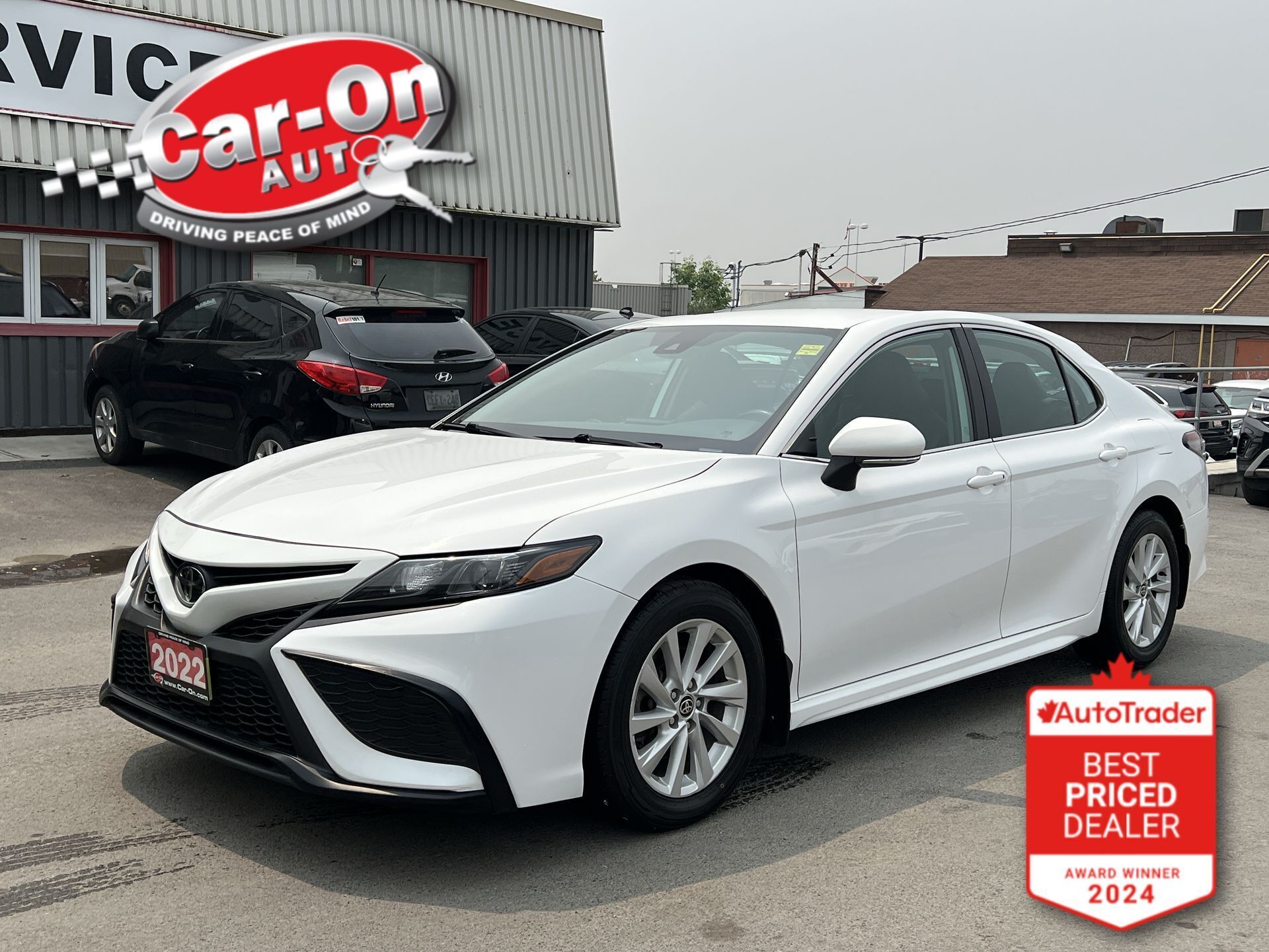 2022 Toyota Camry SE | HTD LEATHER | CARPLAY|17-IN ALLOYS | REAR CAM