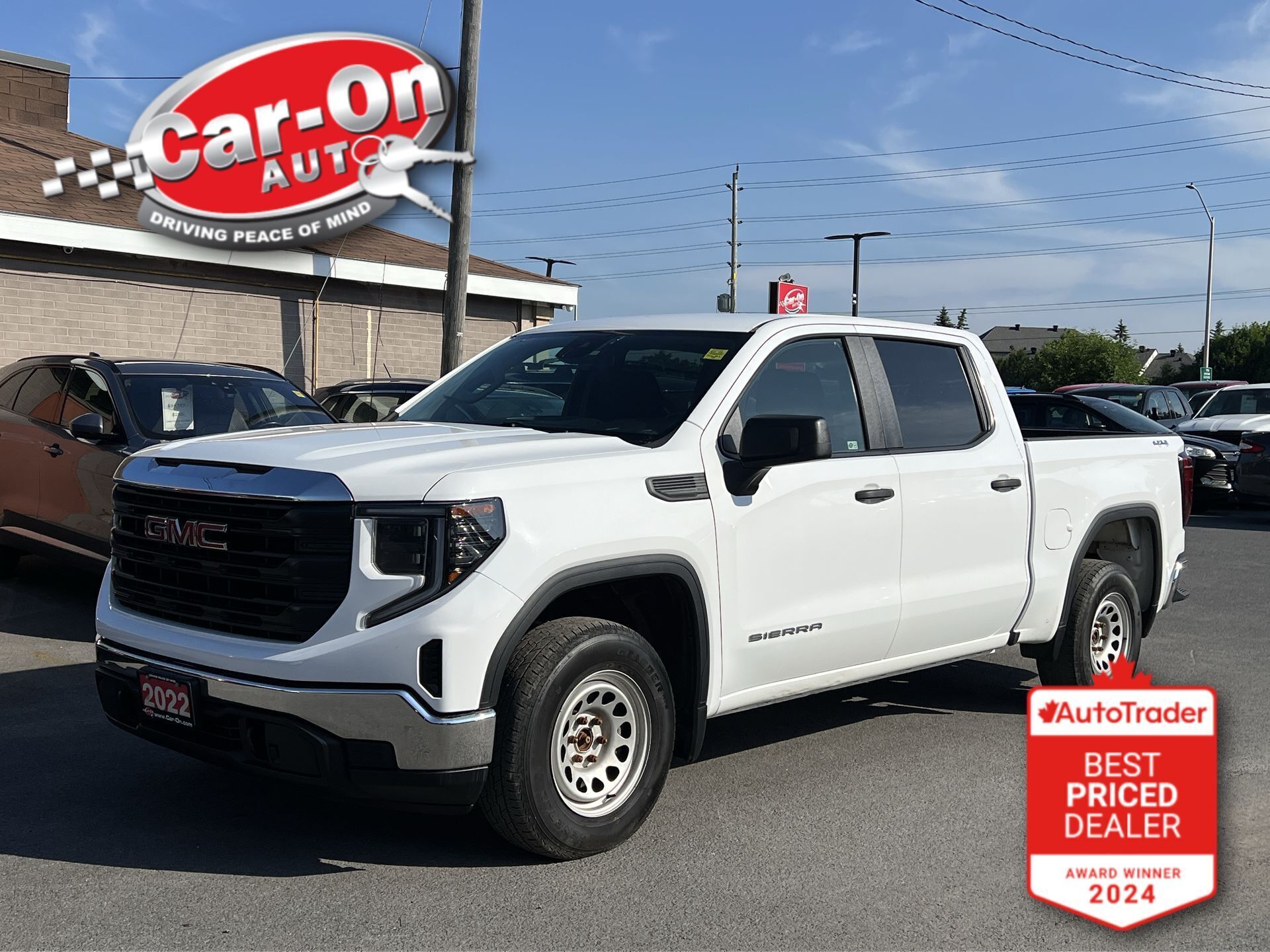 2022 GMC Sierra 1500 4X4 CREW CAB| CARPLAY| REAR CAM| TOW PKG
