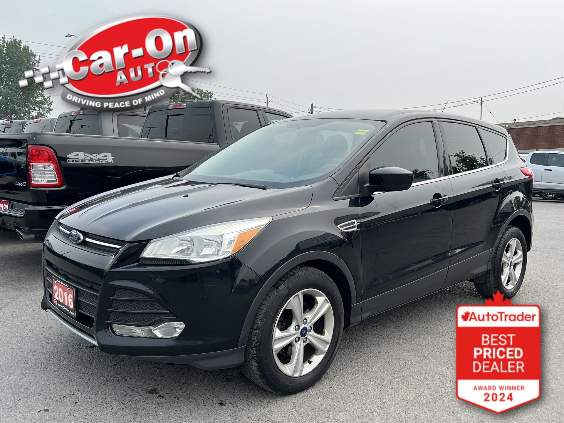 2016 Ford Escape SE | HEATED SEATS | 17IN ALLOYS | REAR CAM | A/C